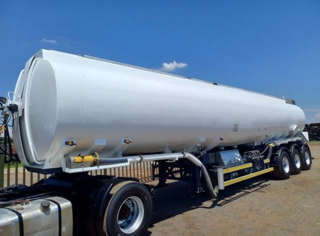 Cung cấp vận chuyển bùn vi sinh quận Bình Tân uy tín, chất lượng cao