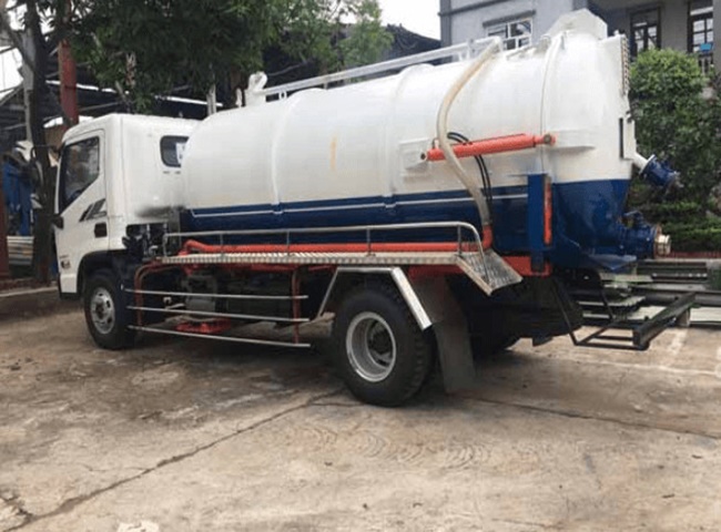 Dịch vụ vận chuyển bùn vi sinh quận Bình Tân là lựa chọn hàng đầu