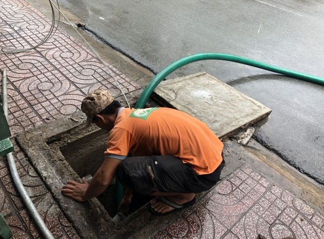 Dịch vụ h&uacute;t h&acirc;̀m mỡ n&oacute;i gì về nguy&ecirc;n l&yacute; hoạt động của bể mỡ?