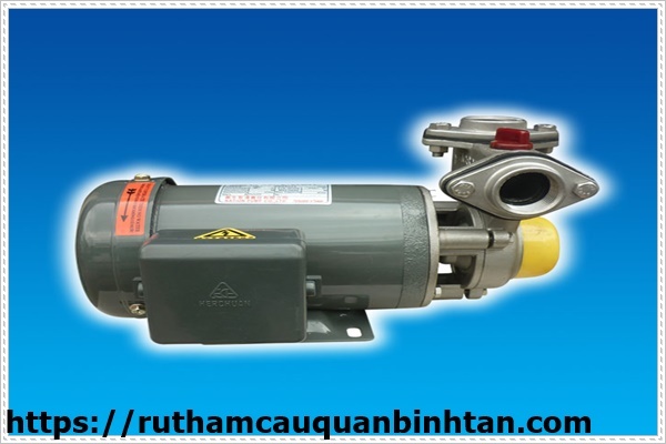 Bạn biết g&igrave; về ưu điểm m&aacute;y h&uacute;t hầm cầu