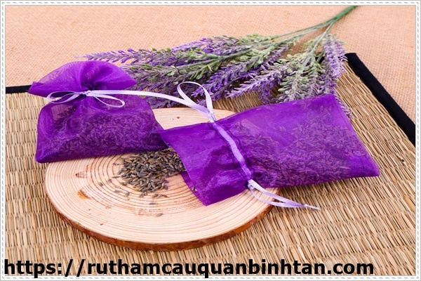 C&aacute;ch l&agrave;m thơm nh&agrave; vệ sinh với t&uacute;i hương